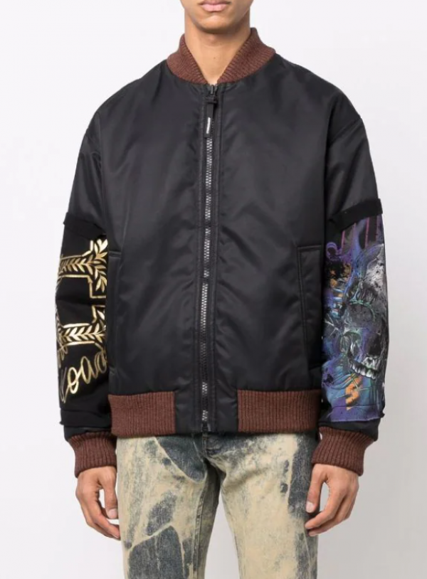 Jaket Bomber dengan Detail Patchwork